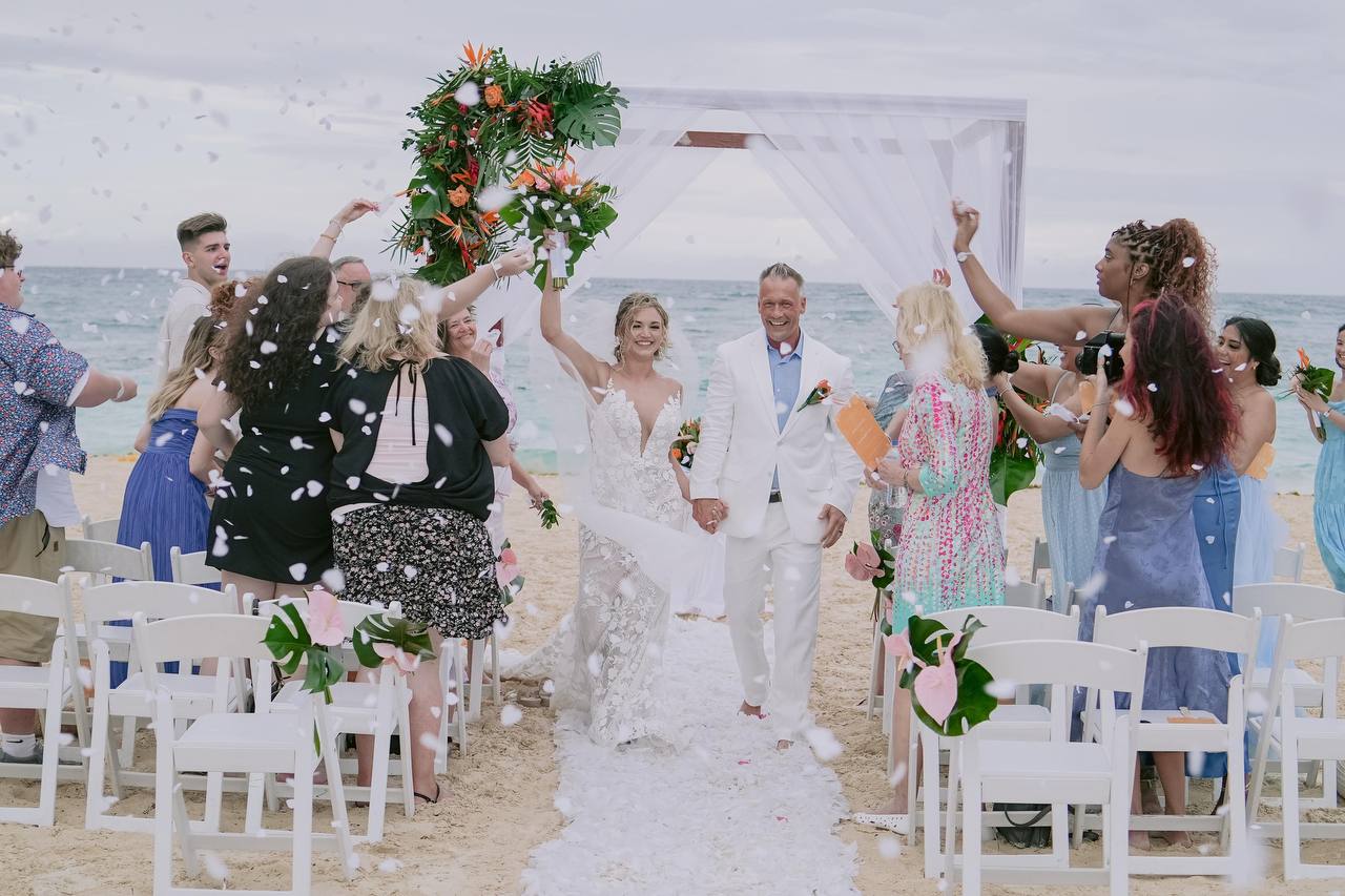 Romantic destination wedding moment in Punta Cana